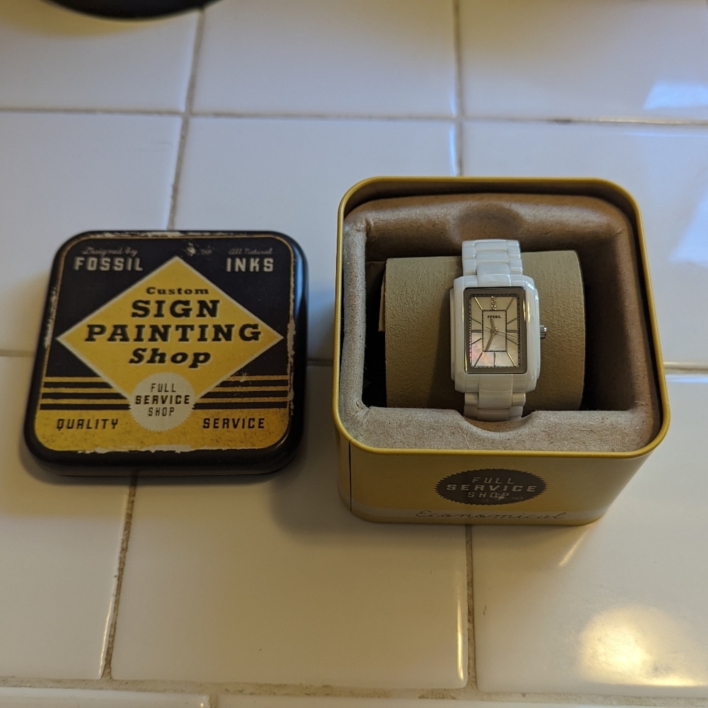 Fossil white ceramic watch ce-1026